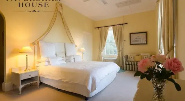 Standard Zimmer Faversham House