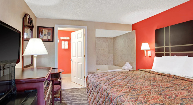 Двухместный номер Standard Days Inn by Wyndham Ridgefield NJ