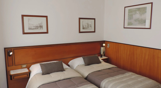 Standard Doppel Zimmer Hotel Signa
