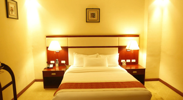 Camera Standard Planet Hotel