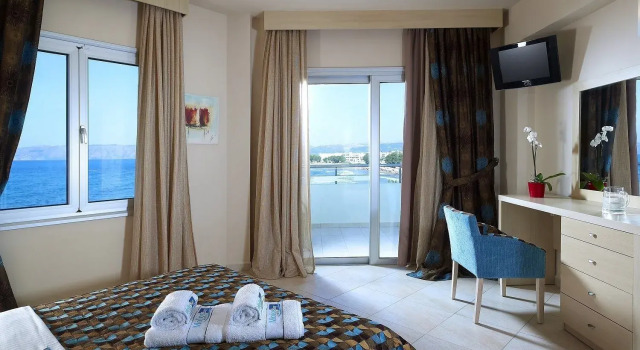 Двухместный номер Standard с видом на море Molos Bay Hotel