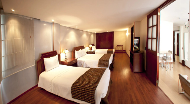 Suite Hotel Centro Internacional