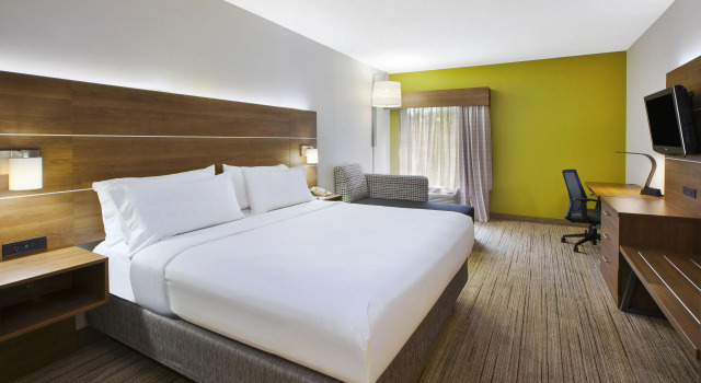 Двухместный номер Standard Holiday Inn Express & Suites Milford by IHG