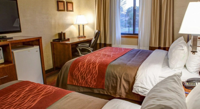 Четырёхместный номер Standard Red Roof Inn Fairfield