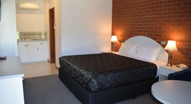 Люкс Executive Barooga River Gums Motor Inn