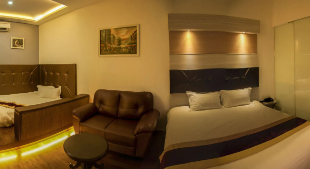 Люкс Avantgarde Hotel