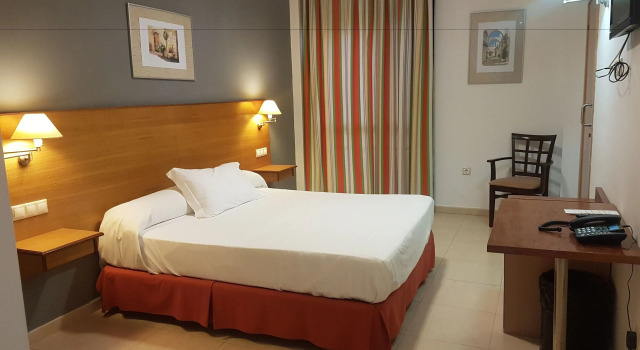 Номер Standard Hotel Almedina Spa