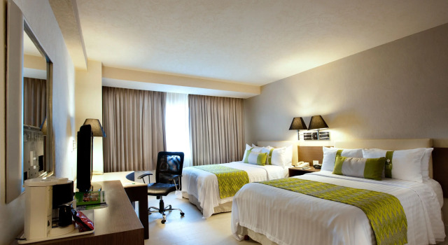 Четырёхместный номер Standard с видом на горы Holiday Inn Puebla La Noria by IHG