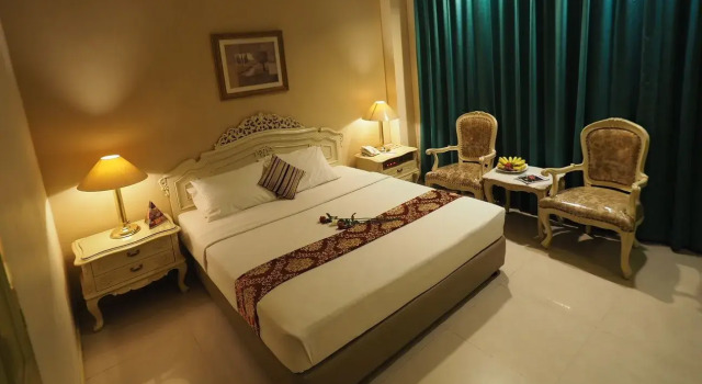 Habitación doble Business Hotel Indah Palace Solo