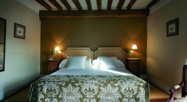 Двухместный номер Standard Churrut Hotel