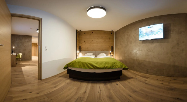 Полулюкс Royal KOSIS Sports Lifestyle Hotel
