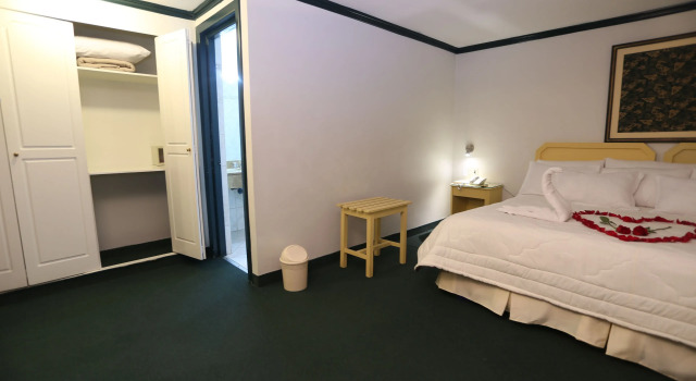 Standardowy dwuosobowy pokój Plaza Mayor Hotel