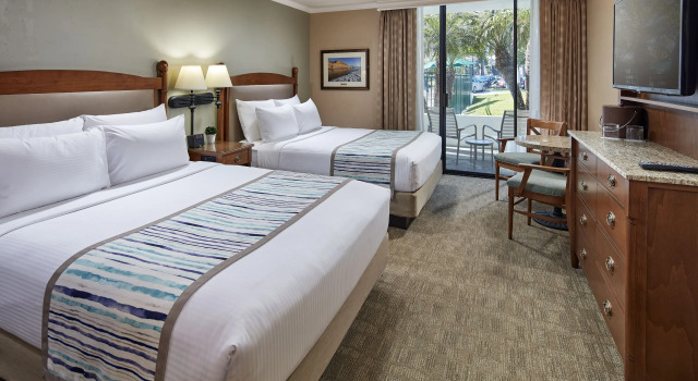 Четырёхместный номер Deluxe Glorietta Bay Inn