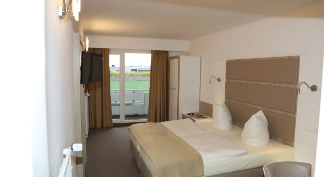 Номер Deluxe Confour Hotel