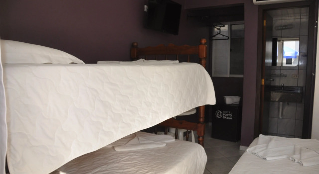 Четырёхместный номер Deluxe Hotel Pousada Porto da Lua