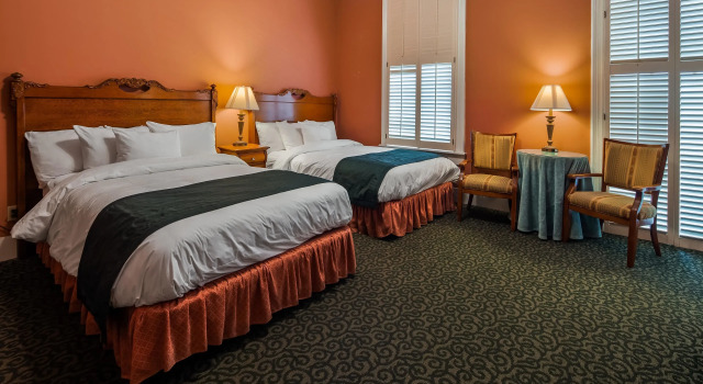Четырёхместный номер Standard Windsor Hotel, an Ascend Collection Hotel