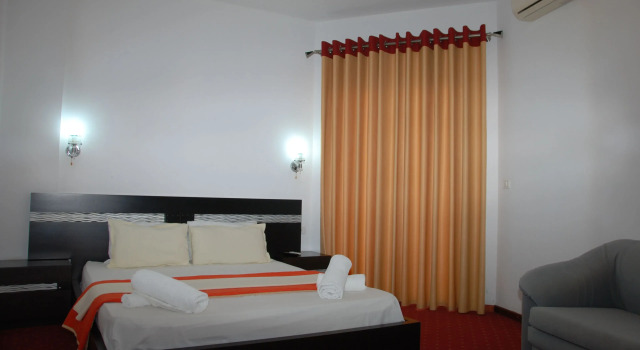 Двухместный номер Standard с балконом Hotel Strora