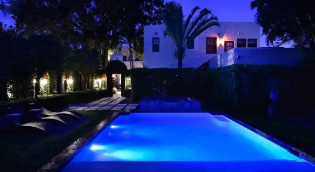 Historic Gated 6BD/4.5BA Villa W/Pool In Coconut Grove - Sleeps 12 - R