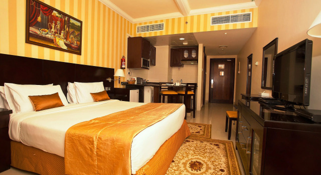 Студия Asfar Hotel Apartment