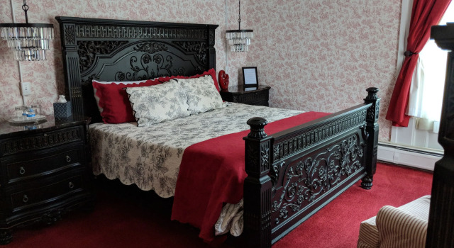 Люкс Deluxe Allegiance Bed and Breakfast