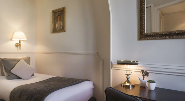 Одноместный номер Standard Hôtel De La Porte Dorée