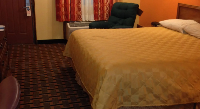 Standard Doppel Zimmer Green bird Inn