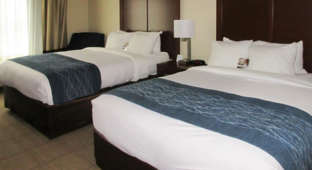 Люкс Comfort Inn & Suites Northern Kentucky