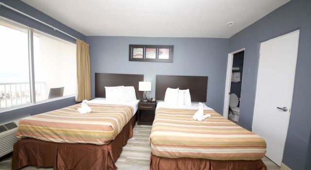 Четырёхместный номер Standard с видом на город Beach House Inn with POOL & Beach Access