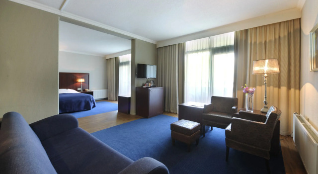 Полулюкс Van der Valk Theaterhotel Almelo