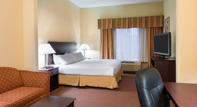 Двухместный номер Standard Holiday Inn Express Richmond Airport by IHG