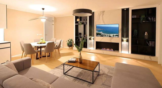 Апартаменты с 2 комнатами с видом на море New apartment with swimming pool near the beach