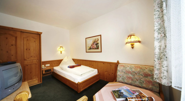 Одноместный номер Standard Hotel in the HEART of the Alps