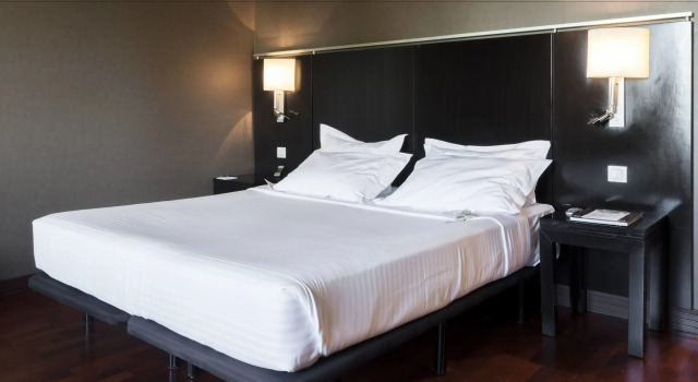 Двухместный номер Superior AC Hotel Palacio de Santa Ana by Marriott