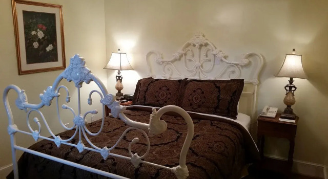 Двухместный люкс Deluxe The Country Inn of Berkeley Springs