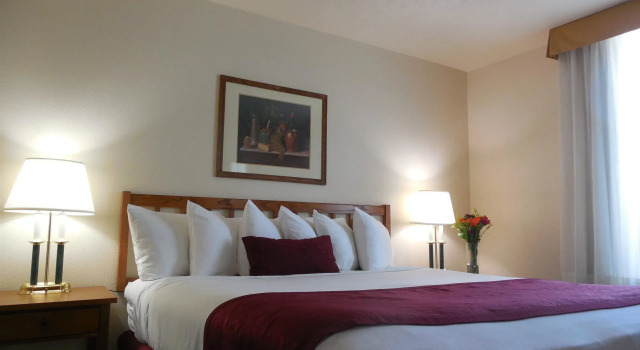 Двухместный люкс Best Western John Jay Inn
