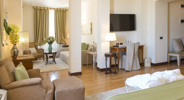 Люкс Gallery Hotel Recanati