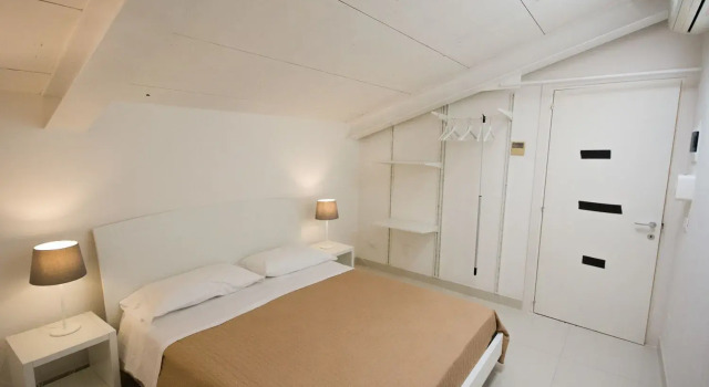 Люкс Suites and Apartment