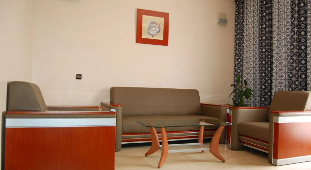 Полулюкс Benin Marina Hôtel