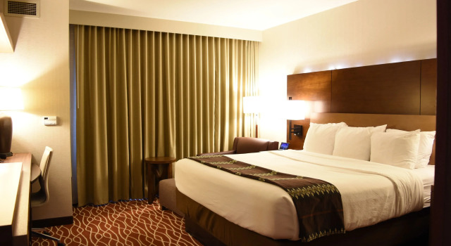 Номер Deluxe Angel Of The Winds Casino Resort