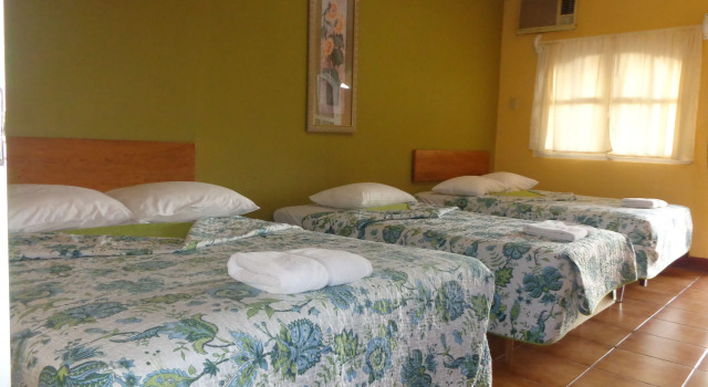 Трёхместный номер Standard Hotel Royal Chateau