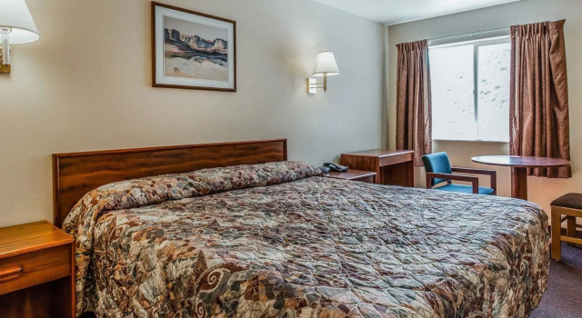 Двухместный номер Standard Quality Inn & Suites Salina National Forest Area