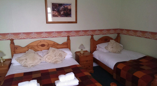 Трёхместный номер Standard Inn at Ardgour