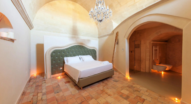 Palazzo Del Duca Hotel & Restaurant, Забронировать Отель Отели Матера с бассейном, рядом с Центральный вокзал Матера, Бассейн