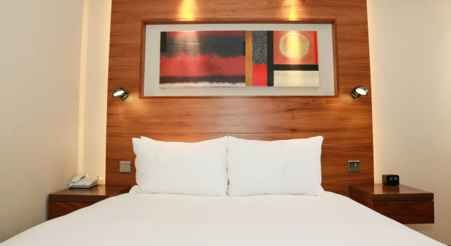 Двухместный номер Superior 100 Queens Gate Hotel London Kensington, Curio Collection by Hilton