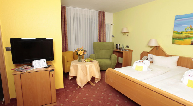 Двухместный номер Classic с балконом Eden Hotel