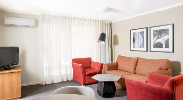 Апартаменты с 2 комнатами Mantra on Northbourne