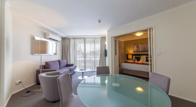 Апартаменты c 1 комнатой с балконом West End Central Apartments
