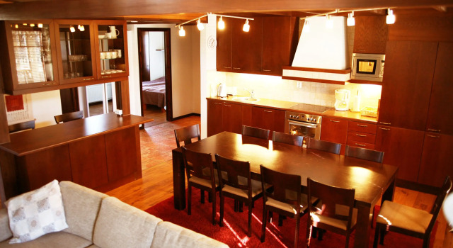 Кровать в общем номере с 6 комнатами Apartments Anna