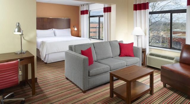 Люкс c 1 комнатой Four Points by Sheraton Nashville Airport
