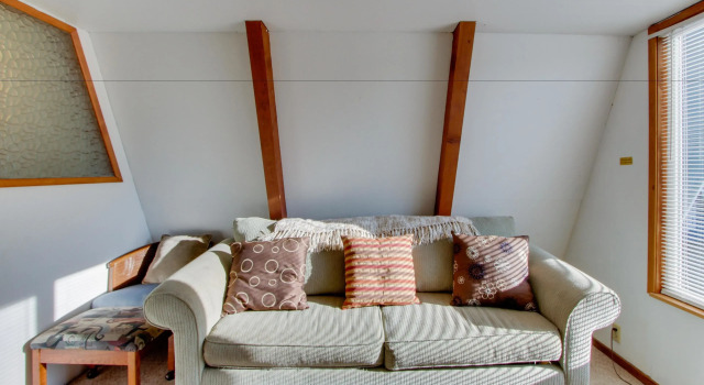 Beachfront Alpine Chalets, Rezerwuj Chalet Otter Rock Oregon Coast